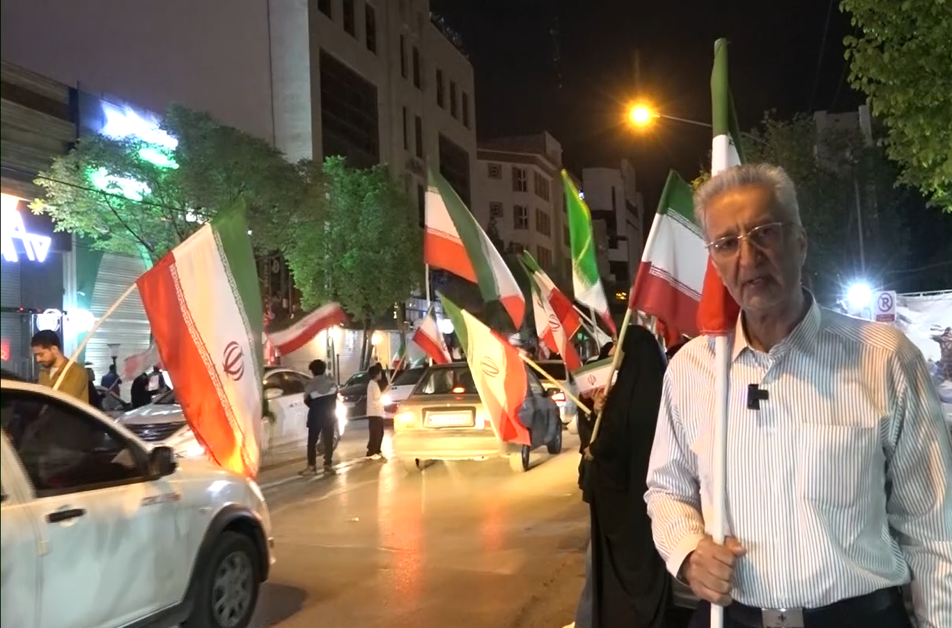 مصاحبه جمعی از اساتید دانشگاه علوم پزشکی کرمان در موکب مردمی ایران
